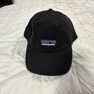 Patagonia P-6 Label Trad Cap - black one size fits all